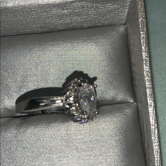 Cocktail ring - Picture 3 of 5